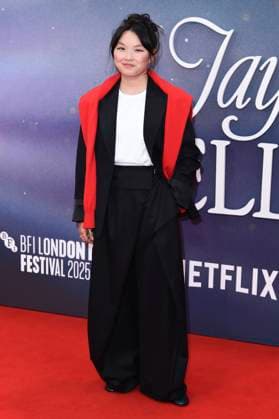 Thaddea Graham at the premiere of the feature film Jay Kelly at the 69 BFI London Film Festival 2025 at the Royal Festival Hall London, 10 10 2025 Foto:xS.xVasx xFuturexImagex kelly_5089
