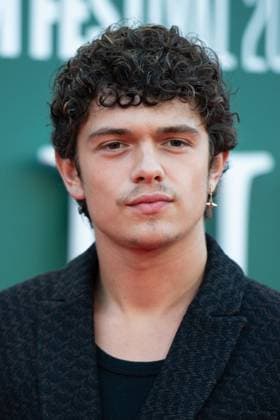 London BFI Hamnet Premiere Noah Jupe attending the Hamnet Premiere as part of the BFI London Film Festival in London, England on October 11, 2025. Photo by Aurore Marechal ABACAPRESS.COM London  Copyright: xMarechalxAurore ABACAx