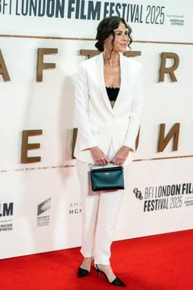 After the Hunt Headline Gala - The 69th BFI London Film Festival in UK - 11 Oct 2025 Minnie Driver attends the After the Hunt Headline Gala at the 69th BFI London Film Festival at The Royal Festival Hall. London United Kingdom Copyright: xLounisxTiarx xSOPAxImagesx _DSC0298
