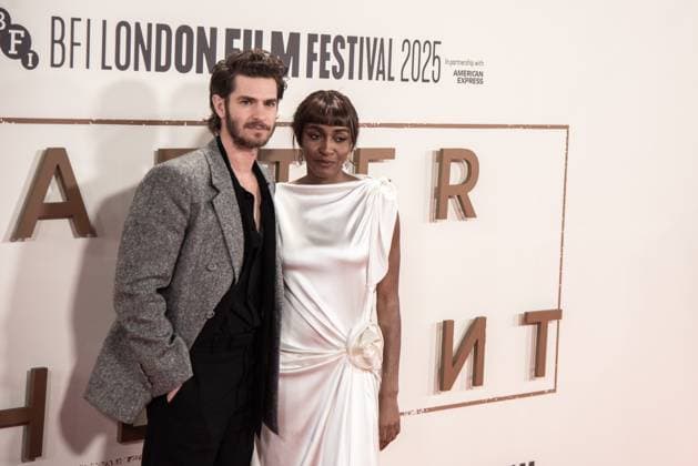 After The Hunt Headline Gala - The 69th BFI London Film Festival, UK - 12 Oct 2025 Andrew Garfield and Ayo Edebiri attend the Headline Gala screening of After The Hunt during the 69th BFI London Film Festival at The Royal Festival Hall. London United Kingdom Copyright: xLoredanaxSangiulianox xSOPAxImagesx LSangiuliano-5471
