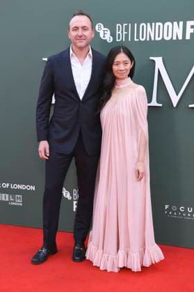 Nicolas Gonda and Chloe Zhao at the premiere of the feature film Hamnet at the 69 BFI London Film Festival 2025 at the Royal Festival Hall London, 11 10 2025 Foto:xS.xVasx xFuturexImagex hamnet_5076