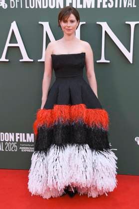 Jessie Buckley at the premiere of the feature film Hamnet at the 69 BFI London Film Festival 2025 at the Royal Festival Hall London, 11 10 2025 Foto:xS.xVasx xFuturexImagex hamnet_5098