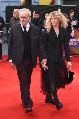 Kate Capshaw with husband Steven Spielberg at the premiere of the feature film Hamnet at the 69 BFI London Film Festival 2025 at the Royal Festival Hall London, 11 10 2025 Foto:xS.xVasx xFuturexImagex hamnet_5123