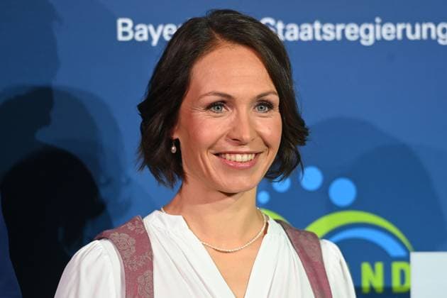 Magdalena NEUNER Ex biathlete, single picture, cropped single motif, portrait, portrait Bavarian Sports Award 2025 at BMW Welt, red carpet, red carpet on 11 10 2025