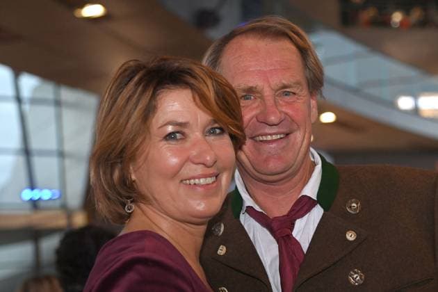 Markus WASMEIER Ex ski racer , with wife Brigitte, Bavarian Sports Award 2025 in the BMW Welt, Red Carpet, Red Carpet on 11 10 2025