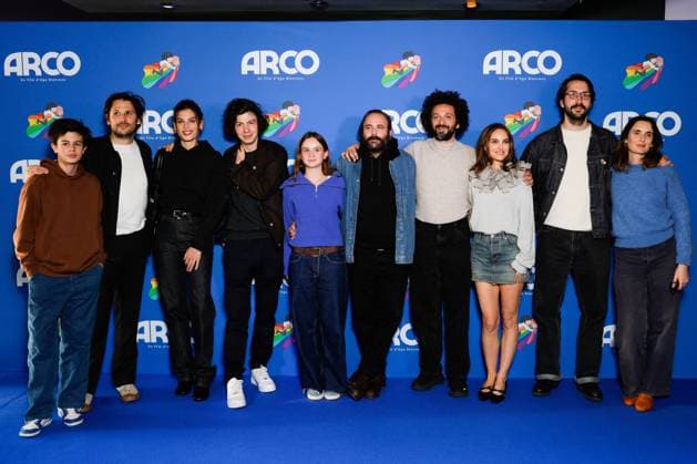 Ugo Bienvenu, Margot Ringard Oldra, Vincent Macaigne, William Lebghil, Natalie Portman, Arnaud Toulon and Sophie Mas Avant première du film danimation Arco , produit par N Portman à lUGC Ciné Cité Bercy à Paris, le 12 octobre 2025 Julien Sarkissian Bestimage Preview of the animated film Arco , produced by N Portman at the UGC Ciné Cité Bercy in Paris, on October 12, 2025 Paris France Copyright: xJulienxSarkissianx xBestimagexJulienxSarkissianx xBestimagex