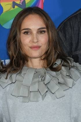 Natalie Portman attend the Arco Premiere at UGC Cine Cite Bercy 449620 2025 10 12 Paris Egypt  Copyright: xLionelxGuericolasx xStarfacex STAR_449620_002