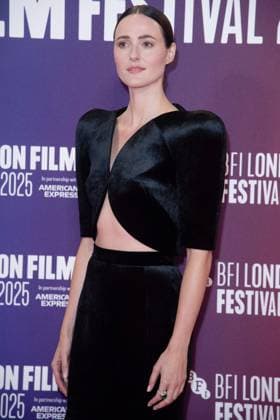London Film Festival 2025 - Sentimental Value Arrivals at Royal Festival Hall, Southbank, London Renate Reinsve attends the Headline Gala of Sentimental Value at The 69th BFI London Film Festival at Royal Festival Hall, Southbank, London, England, UK on Sunday 12 October, 2025., Credit:Justin Ng Avalon UK, England, London, Royal Festival Hall, Southbank Copyright: xJustinxNgx xAvalonx 1045056246