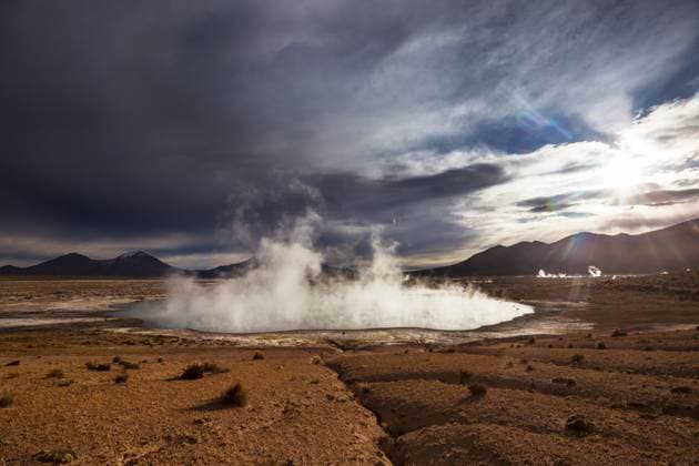Natural Hot Spring in Atacama Wüste, Chile, Südamerika. Natural Hot Spring in Atacama desert, Chile, South America. (License=RF) Copyright: xZoonar.com GalynaxAndrushkox 24038482