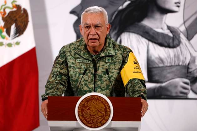 Mexico™s President Claudia Sheinbaum Holds Havy Rains Damage Report Minister of Mexican National Defense, Ricardo Trevilla Trejo speaks about the damage report and the emergency measures adopted due to the heavy rains during a press conference at the National Palace on October 13, 2025, in Mexico City, Mexico. (Photo by Luis Barron Eyepix Group) Copyright: xLuisxBarronx xEyepixxGroupx LB_13102025_7