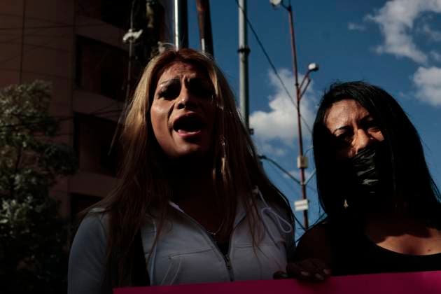 October 13, 2025, Mexico, Cdmx, Mexico: On Tlalpan Avenue, the work of sex workers is all too common in Mexico City. They are currently demanding improved healthcare, opportunities for decent housing, justice for the femicides and transfemicides committed in the area s hotels, and the recent problem with the bike path the city government is building to improve tourist mobility during the 2026 FIFA World Cup, as it is the avenue that leads to the Azteca Stadium. The workers comment that sex work is normal work and should be respected like any other economic activity. Because of the upcoming sporting event, conflicts are arising over water, housing, and the excessive price increases caused by gentrification. Mexico Mexico - ZUMAp204 20251013_zip_p204_017 Copyright: xJosuexPerezx