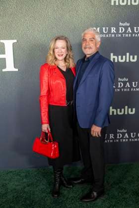 Hulu s Murdaugh: Death in the Family New York Premiere in New York, USA - 13 Oct 2025 (L-R) Henny Russell and R. Ward Duffy attend the Hulu s Murdaugh: Death In The Family New York premiere at 7 Hudson Square. New York United States Copyright: xRonxAdarx xSOPAxImagesx _radar_murdaugh_20251013_00898