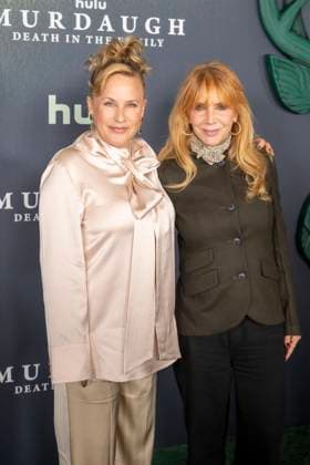 Hulu s Murdaugh: Death in the Family New York Premiere in New York, USA - 13 Oct 2025 (L-R) Patricia Arquette and Rosanna Arquette attend the Hulu s Murdaugh: Death In The Family New York premiere at 7 Hudson Square. New York United States Copyright: xRonxAdarx xSOPAxImagesx _radar_murdaugh_20251013_00972