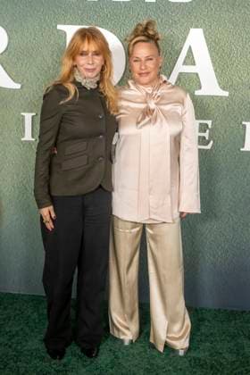 Hulu s Murdaugh: Death in the Family New York Premiere in New York, USA - 13 Oct 2025 (L-R) Rosanna Arquette and Patricia Arquette attend the Hulu s Murdaugh: Death In The Family New York premiere at 7 Hudson Square. New York United States Copyright: xRonxAdarx xSOPAxImagesx _radar_murdaugh_20251013_00983