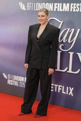 Jay Kelly Film Premiere Director Greta Gerwig attends the BFI London Film Festival Gala of Jay Kelly, during the BFI London Film Festival, the Royal Festival Hall, London. 10th October 2025.  Copyright: xAndrewxSimsx NINTCHDBPICT001030887283