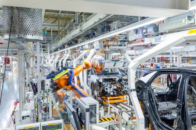 VW Werk in Zwickau Elektroautomobilproduktion in den Montagehallen von VW in Zwickau. Zwickau Sachsen Deutschland *** VW plant in Zwickau Electric car production in the VW assembly halls in Zwickau Zwickau Saxony Germany