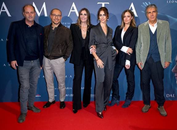 Milan, Italy: Milan - Premiere of the Film Amata, Cinema Anteo - Elisa Amoroso, Miriam Leone, Stefano Accorsi, Francesco Melzi D Eril, Benedetto Habib, and Ilaria Bernardini Milan Italy  - ZUMAp169 20251014_zea_p169_645 Copyright: xAlbertoxTerenghix