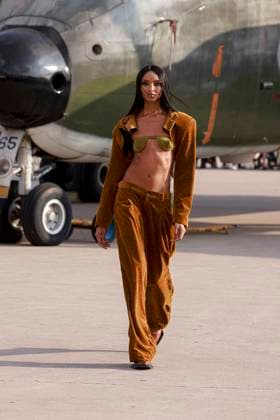 Forca Studio fashion show at SPFW No. 60 in Sao Paulo Sao Paulo (SP), 10 14 2025 - Fashion Fashion Show Forca Studio Forca Studio fashion show at Sao Paulo Fashion Week - SPFW N60, Campo de Marte Airport - Santos Dumont Avenue in the Santana neighborhood of Sao Paulo, this Tuesday, October 14, 2025. (Foto: Leco Viana Thenews2 imago images) Forca Studio fashion show at SPFW No. 60 in Sao Paulo  Copyright: xLecoxVianax