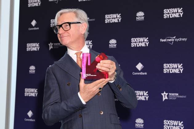 October 15, 2025: Film Director PAUL FEIG receives the inaugural SXSW Sydney Screen Pioneer Award at SXSW Sydney 2025 at the ICC on October 15, 2025 in Sydney, NSW Australia - ZUMAa155 20251015_aaa_a155_023 Copyright: xChristopherxKhouryx