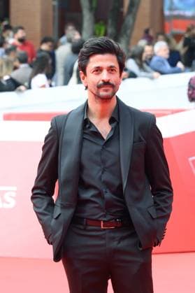 News - Rome Film Festival 2025 Gianni Rosato attends the red carpet of the movie Pontifex Un Ponte tra la Misericordia e la Speranza  during the 20th Rome Film Fest at Auditorium Parco della Musica on October 15, 2025 in Rome, Italy. Rome Auditorium Parco Della Musica Italy Copyright: xFabrizioxCorradettix xLiveMediax LPN_2077724