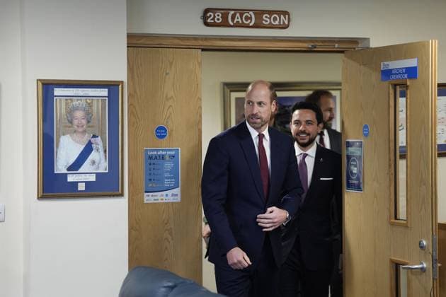 . 15 10 2025. Wallingford, United Kingdom. Prince William and Crown Prince Hussein of Jordan during a visit to RAF Benson in Wallingford, United Kingdom.  xPoolx xi-Imagesx IIM-26304-0001