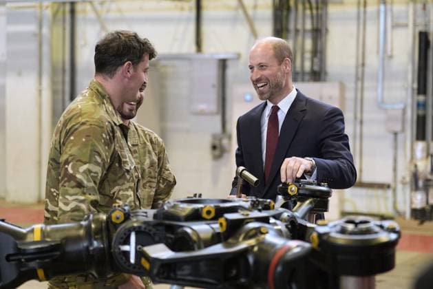 . 15 10 2025. Wallingford, United Kingdom. Prince William and Crown Prince Hussein of Jordan during a visit to RAF Benson in Wallingford, United Kingdom.  xPoolx xi-Imagesx IIM-26304-0009