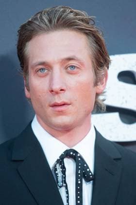 London Film Festival 2025 - Springsteen: Deliver Me from Nowhere Arrivals at Royal Festival Hall, Southbank, London Jeremy Allen White attends the Headline Gala of Springsteen: Deliver Me from Nowhere at The 69th BFI London Film Festival at Royal Festival Hall, Southbank, London, England, UK on Wednesday 15 October, 2025., Credit:Justin Ng Avalon UK, England, London, Royal Festival Hall, Southbank  Copyright: xJustinxNgx xAvalonx 1045764404
