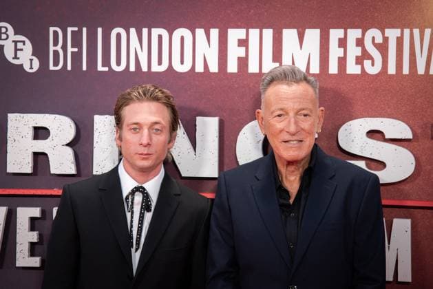 Springsteen: Deliver Me from Nowhere Headline Gala - The 69th BFI London Film Festival - 15 Oct 2025 (L-R) Jeremy Allen White and Bruce Springsteen attend the Springsteen: Deliver Me from Nowhere Headline Gala at the 69th BFI London Film Festival at The Royal Festival Hall. London United Kingdom Copyright: xLoredanaxSangiulianox xSOPAxImagesx LSangiuliano-7695