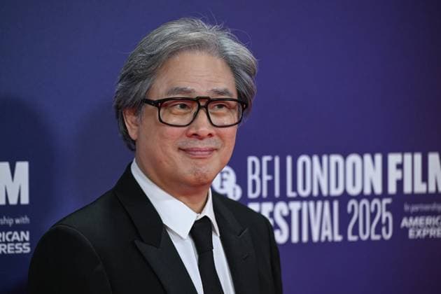 NO OTHER CHOICE Gala at 69th BFI London Film Festival LONDON, UNITED KINGDOM - OCTOBER 15: Director Park Chan-wook attends the UK premiere of NO OTHER CHOICE during the 69th BFI London Film Festival at the Royal Festival Hall in London, United Kingdom on October 15, 2025. Rasid Necati Aslim Anadolu Greater London United Kingdom. Editorial use only. Please get in touch for any other usage.  Copyright: x2025xAnadoluxRasidxNecatixAslimx