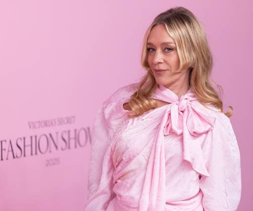 Pink carpet arrivals for the Victoria s Secret 2025 Fashion Show Featuring: Chloe Sevigny Where: Brooklyn, New York, United States When: 15 Oct 2025 Credit: Janet Mayer INSTARimages.com EDITORIAL USE ONLY. NOT FOR USE BY NEWSPAPERS BASED IN THE UK. Copyright: xx instar55181304