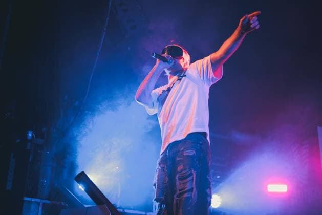 Germany, Hamburg, Europe, Ski Aggu, musician, rapper, live performance, concert, docks, Reeperbahn Festival 2025, German rap, hip hop, stage, performance, club culture, youth culture, music scene, festival, media, archive Copyright: xStefanxTrochax