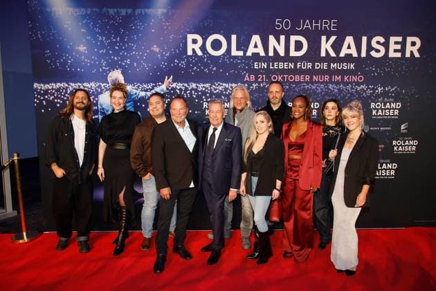 World premiere of the concert film 50 JAHRE ROLAND KAISER EIN LEBEN FÜR DIE MUSIK Münster, 16 10 2025 Roland Kaiser at the world premiere of the Roland Kaiser movie 50 Jahre Roland Kaiser Ein Leben für die Musik at Cineplex Kino Münster Nordrhein Westfalen Germany Copyright: xMatthiasxGränzdörferx