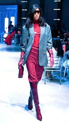 Milan, Italy: Milan - SHEIN Fashion Show Event at Via Rubattino 56 Milan Italy  - ZUMAp169 20251016_zea_p169_1170 Copyright: xMaurizioxMaulex