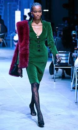 Milan, Italy: Milan - SHEIN Fashion Show Event at Via Rubattino 56 Milan Italy  - ZUMAp169 20251016_zea_p169_1171 Copyright: xMaurizioxMaulex