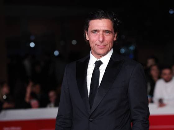Rome: Rome Cinema Fest 2025, evening 2 - Red carpet screening of Breve Storia d amore. Pictured: Adriano Giannini Rome  - ZUMAp169 20251016_zea_p169_1287 Copyright: xMarcoxProvvisionatox