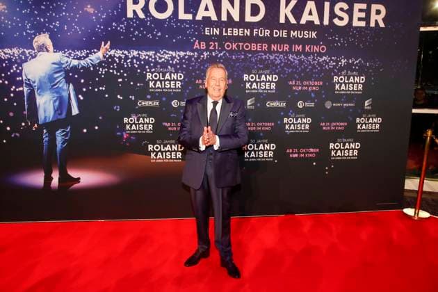 World premiere of the Roland Kaiser concert film 50 years of Roland Kaiser A life for music in Münster Münster, 16 10 2025 Roland Kaiser at the world premiere of the Roland Kaiser concert film in Münster NRW Copyright: xMatthiasxGränzdörferx