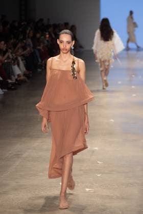 SaO PAULO, SP - 16.10.2025: SPFW N60 - Fashion designer Marina Bitu& 39;s fashion show at SPFW N60 takes place this Thursday afternoon (16) at the Brazilian Cultures Pavilion in Ibirapuera Park, in Sao Paulo, SP. x2825470x  RodileixMorais