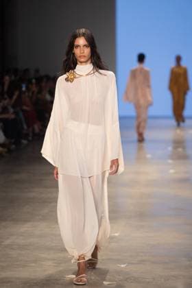 SaO PAULO, SP - 16.10.2025: SPFW N60 - Fashion designer Marina Bitu& 39;s fashion show at SPFW N60 takes place this Thursday afternoon (16) at the Brazilian Cultures Pavilion in Ibirapuera Park, in Sao Paulo, SP. x2825499x  RodileixMorais