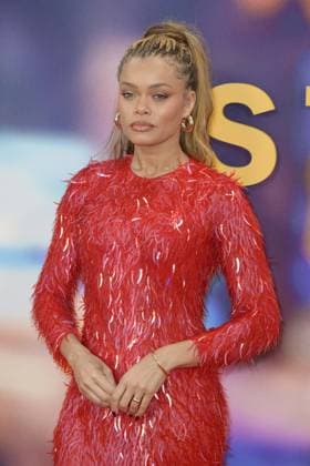 Is This Thing On Film Premiere Andra Day attends the BFI London Film Festival Gala of the UK premiere of IS THIS THING ON?, during the BFI London Film Festival, the Royal Festival Hall, London. 14th October 2025.  Copyright: xAndrewxSimsx NINTCHDBPICT001031568370