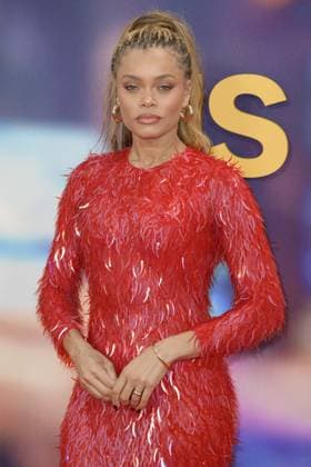 Is This Thing On Film Premiere Andra Day attends the BFI London Film Festival Gala of the UK premiere of IS THIS THING ON?, during the BFI London Film Festival, the Royal Festival Hall, London. 14th October 2025.  Copyright: xAndrewxSimsx NINTCHDBPICT001031568388