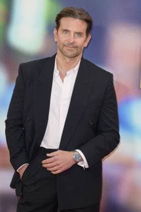 Is This Thing On Film Premiere Bradley Cooper attends the BFI London Film Festival Gala of the UK premiere of IS THIS THING ON?, during the BFI London Film Festival, the Royal Festival Hall, London. 14th October 2025.  Copyright: xAndrewxSimsx NINTCHDBPICT001031569143