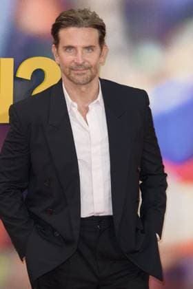 Is This Thing On Film Premiere Bradley Cooper attends the BFI London Film Festival Gala of the UK premiere of IS THIS THING ON?, during the BFI London Film Festival, the Royal Festival Hall, London. 14th October 2025.  Copyright: xAndrewxSimsx NINTCHDBPICT001031569530