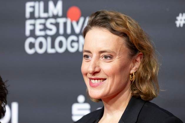 Actress Maren EGGERT mi , Prizewinner International Actors Award 2025, Portrait, Portraet, friendly, laugh, Red Carpet, at the Film Festival Cologne, at the Filmpalast Koeln, on 16 10 2025