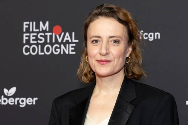Actress Maren EGGERT mi , Prizewinner International Actors Award 2025, Portrait, Portraet, friendly, laugh, Red Carpet, at the Film Festival Cologne, at the Filmpalast Koeln, on 16 10 2025