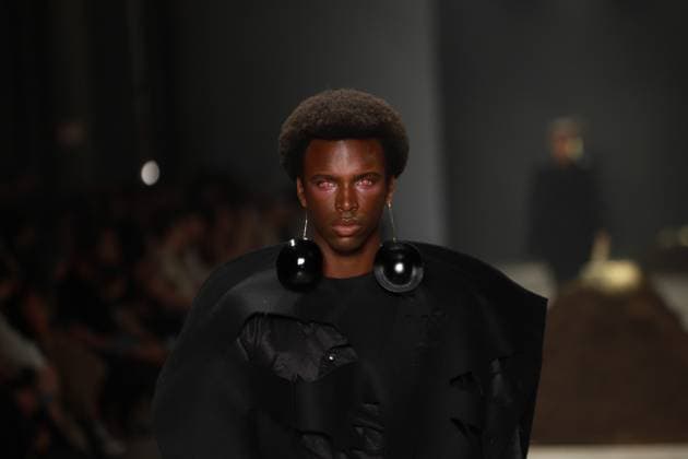 Leandro Castro s fashion show at SPFW No. 60 in Sao Paulo Sao Paulo (SP), 10 16 2025 - Fashion Fashion Show King Boy Leandro Castro fashion show at Sao Paulo Fashion Week - SPFW N60, at Pacubra in Ibirapuera Park in Sao Paulo, this Thursday, October 16, 2025. (Foto: Fabricio Bomjardim Thenews2 imago images) Leandro Castro s fashion show at SPFW No. 60 in Sao Paulo  Copyright: xFABRICIOxBOMJARDIMx