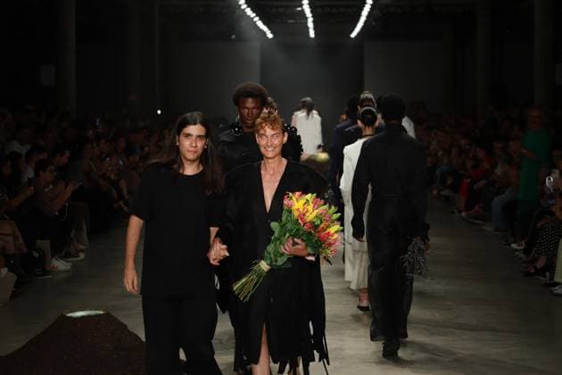 Leandro Castro s fashion show at SPFW No. 60 in Sao Paulo Sao Paulo (SP), 10 16 2025 - Fashion Fashion Show King Boy Leandro Castro fashion show at Sao Paulo Fashion Week - SPFW N60, at Pacubra in Ibirapuera Park in Sao Paulo, this Thursday, October 16, 2025. (Foto: Fabricio Bomjardim Thenews2 imago images) Leandro Castro s fashion show at SPFW No. 60 in Sao Paulo  Copyright: xFABRICIOxBOMJARDIMx