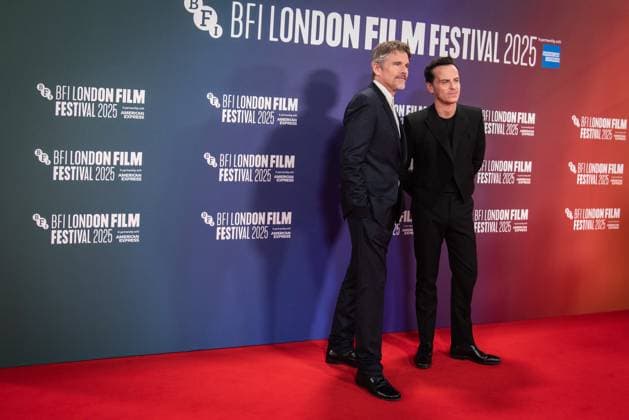 Blue Moon Headline Gala - The 69th BFI London Film Festival in London - 16 Oct 2025 Ethan Hawke and Andrew Scott attend the Blue Moon Headline Gala during the 69th BFI London Film Festival at the The Royal Festival Hall. London United Kingdom Copyright: xLoredanaxSangiulianox xSOPAxImagesx LSangiuliano-7909