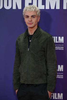 69th BFI London Film Festival LONDON, UNITED KINGDOM - OCTOBER 16: Stevie Ruffs attends the premiere of the film Blue Moon during the 69th BFI London Film Festival held at the Royal Festival Hall in London, UK on October 16, 2025. Rasid Necati Aslim Anadolu London United Kingdom. Editorial use only. Please get in touch for any other usage.  Copyright: x2025xAnadoluxRaÅüidxNecatixAslÄ±mx