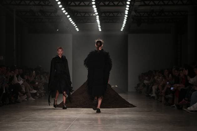 SaO PAULO, SP - 16.10.2025: SPFW N60 - SPFW N60 takes place between October 16th and 20th, at Pacubra, in Sao Paulo. The Leandro Castro brand show takes place on the afternoon of this Thursday, (16). x2825543x  AngÃ licaxAlves