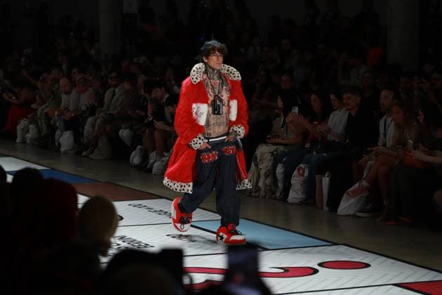 dario mittmann fashion show at spfw n60 in sao paulo Sao Paulo (SP), 10 16 2025 - fashion show Dario Mittmann Dario Mittmann fashion show at Sao Paulo Fashion Week - SPFW N60, at Pacubra in Ibirapuera Park in Sao Paulo, this Thursday, October 16, 2025. (Foto: Fabricio Bomjardim Thenews2 imago images) dario mittmann fashion show at spfw n60 in sao paulo  Copyright: xFABRICIOxBOMJARDIMx